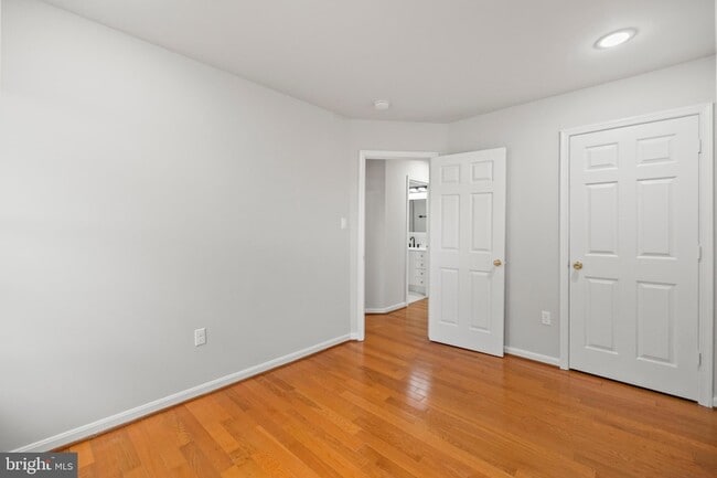 Building Photo - 2448 Rolling Plains Dr
