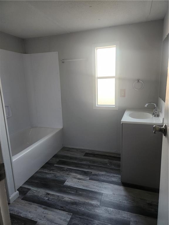 Building Photo - 78 Cemetery St