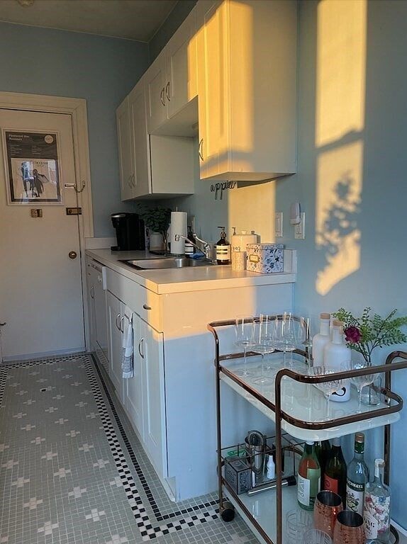 Building Photo - 1625 Commonwealth Ave