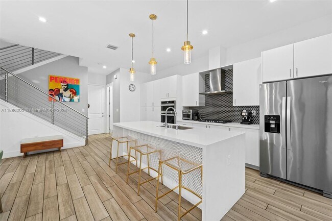Building Photo - 4420 NW 81st Ave