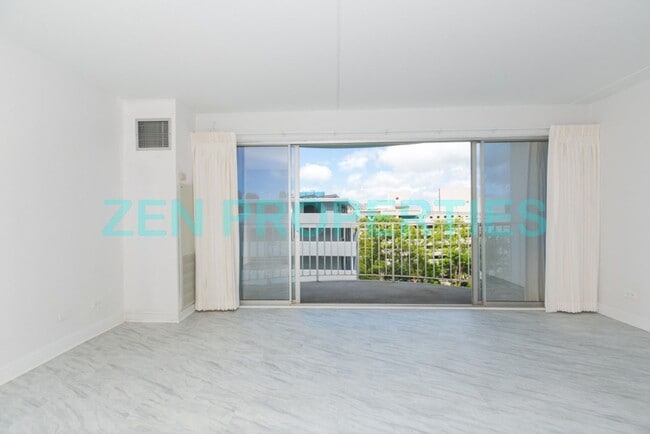 Building Photo - studio for rent at Lunalio Tower