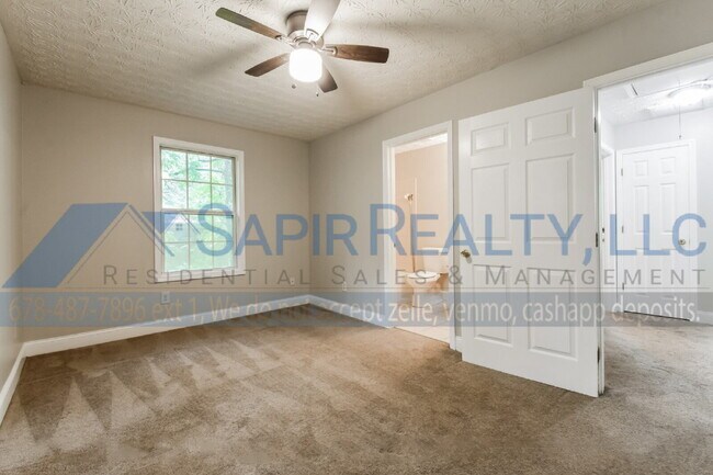 Building Photo - Move in before December 31st and get $100 OFF your rent for the first 3 months — PLUS a $250 Amaz...