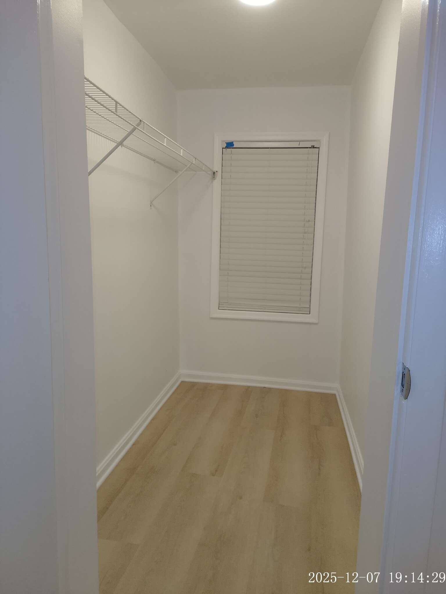 Building Photo - 1551 9th St NW