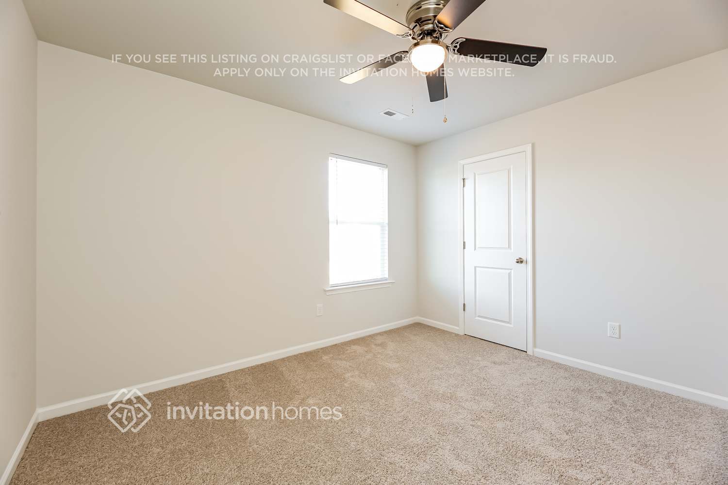 Building Photo - 217 White Flds Ave