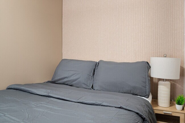 Building Photo - 338 9th Ave