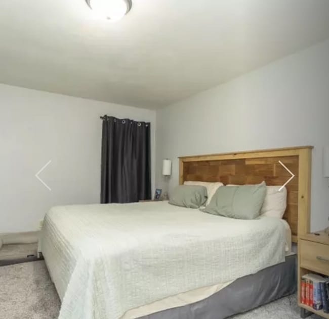 Building Photo - 2748 W Parkmoor Ct