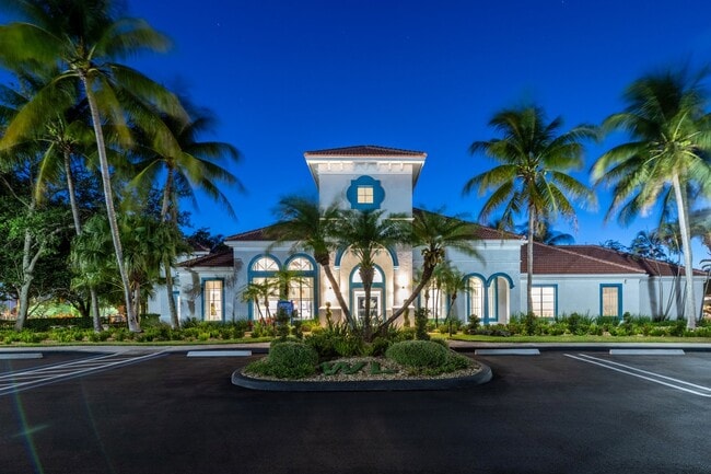 Building Photo - The Villas at Wyndham Lakes