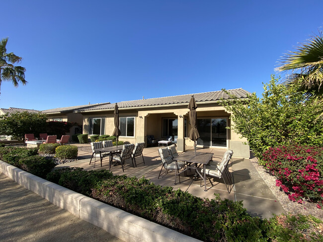 Building Photo - 39408 Camino Las Hoyes