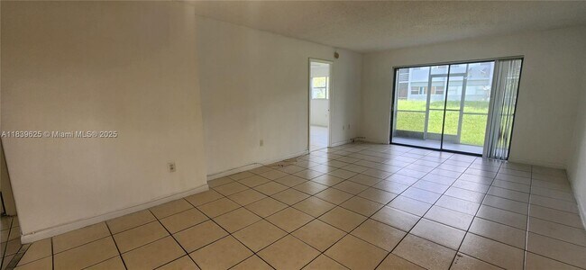 Building Photo - 7321 NW 85th St