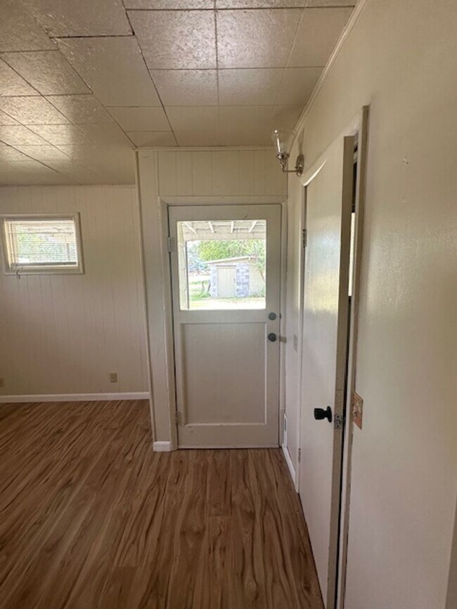 Building Photo - 314 Nancy Lou Dr