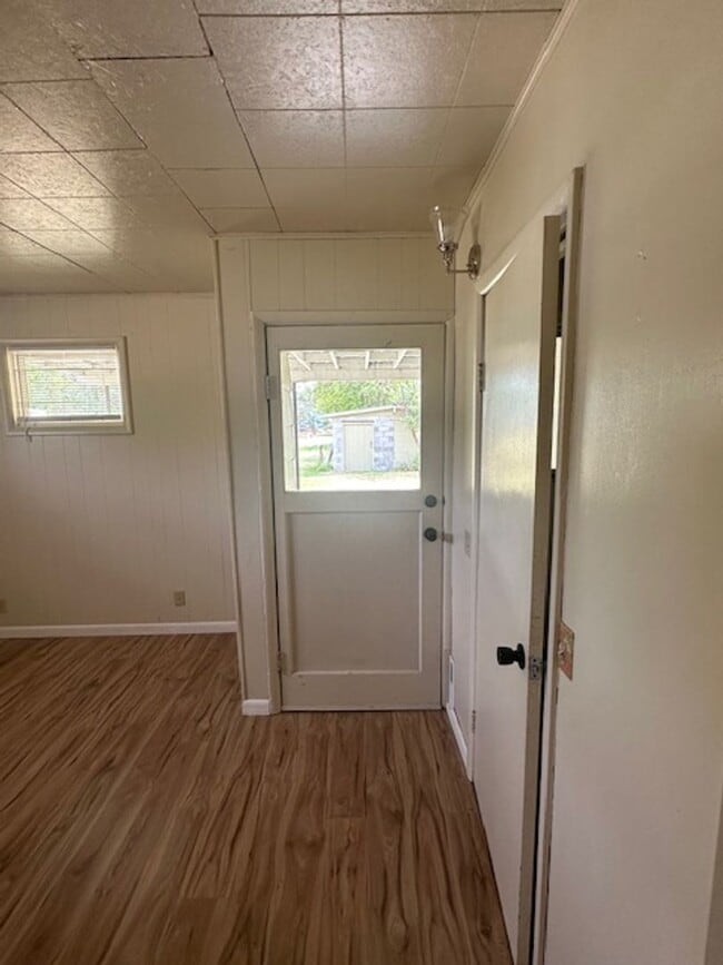 Building Photo - Remodeled 4 bedroom home in Target Range