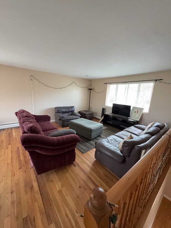 Building Photo - "Charming 3-Bedroom Boulder home!"