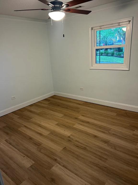 Building Photo - 111 Pinehaven Dr