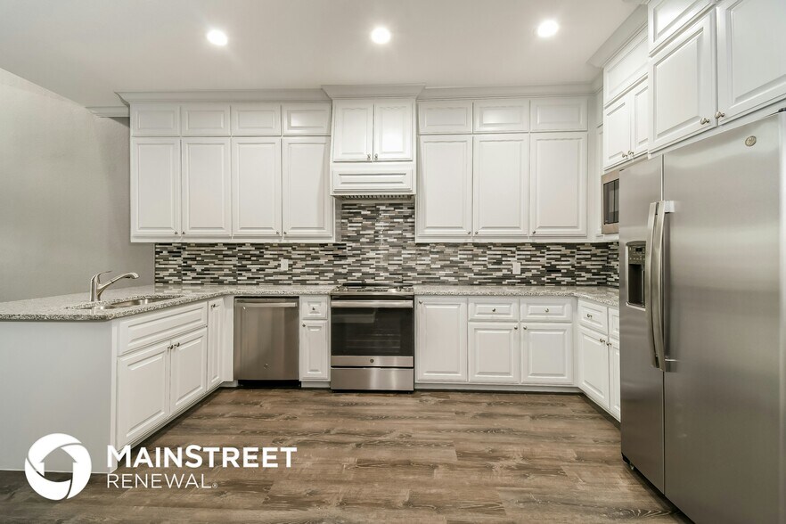 Building Photo - 1202 Alisa Ln.