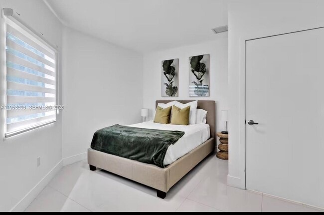 Building Photo - 9958 SW 216th St