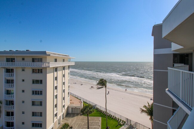 Building Photo - ** 2/2 ON THE BEACH CONDO WITH SPECTACULAR...