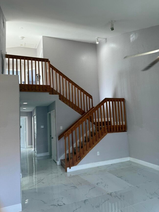 Building Photo - 9831 NW 24th St