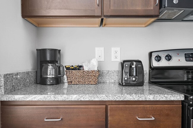 Building Photo - 235 S Delaware St