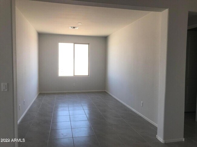 Building Photo - 10512 W Appaloosa TR