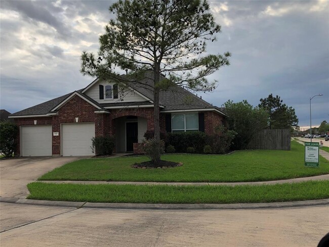 Building Photo - 311 Arbor Green Ln