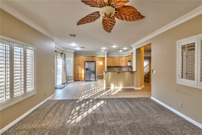 Building Photo - 809 Royal Birch Ln