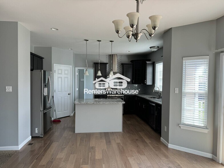 Building Photo - 78 Fountainview Dr