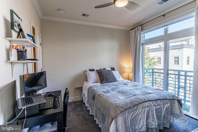 Primary Photo - 815 N Patrick St