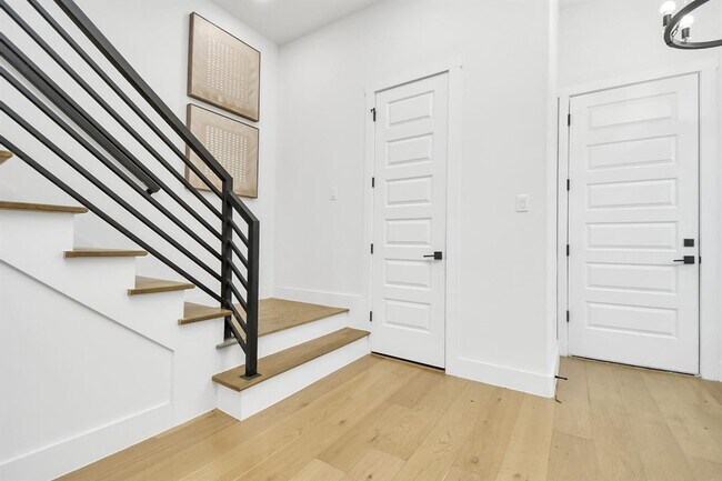 Building Photo - 1812 Lula St