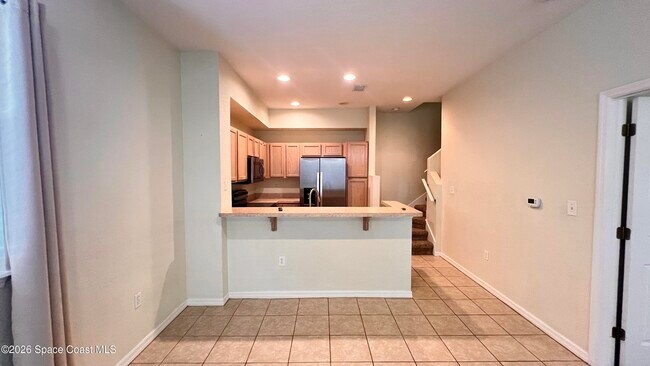 Building Photo - 100 Tucan Way