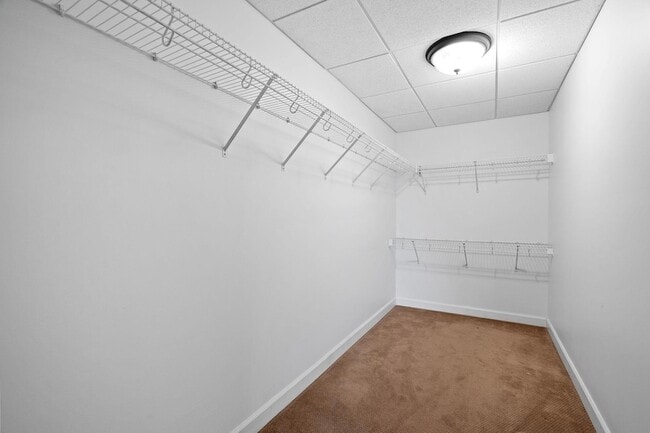 Building Photo - 317 Groveland Ave