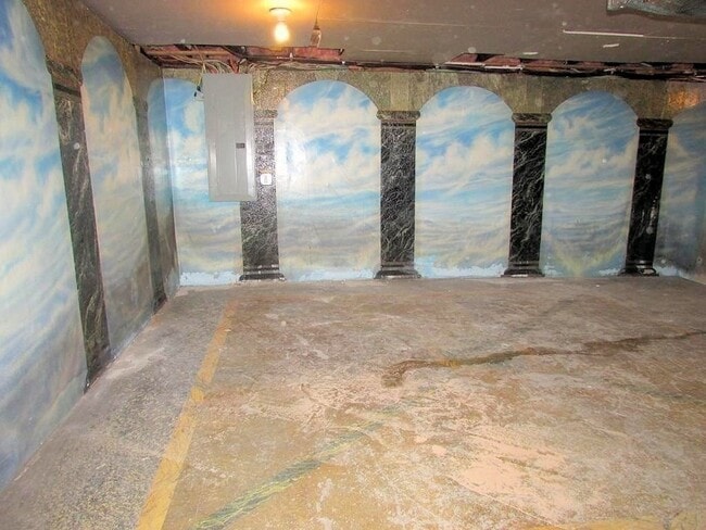 Building Photo - 1450 Washington St