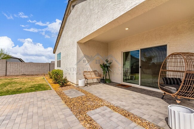 Building Photo - 36728 N Alderney Ct