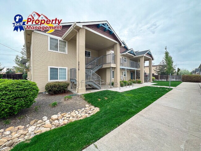 Building Photo - 5936 Ellens Ferry Dr