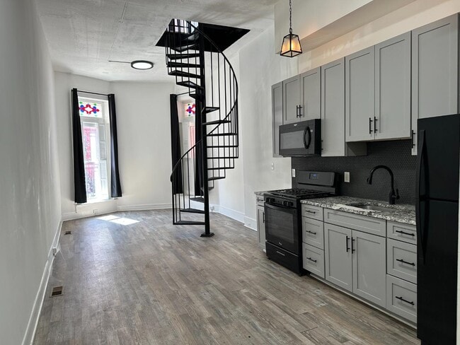 Building Photo - 1825 Madison Ave