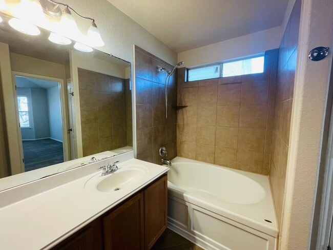 Building Photo - 10115 Roseangel Ln