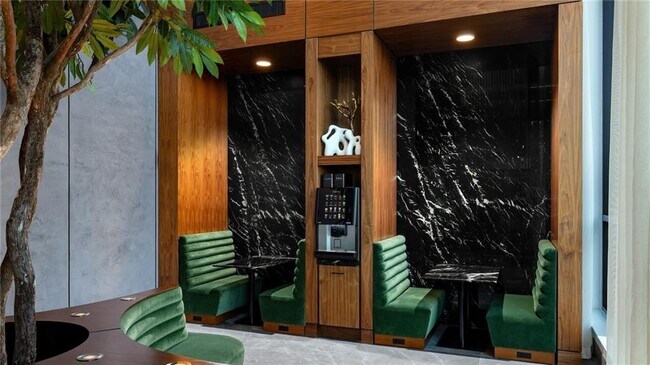 Building Photo - 1382 Peachtree St NE