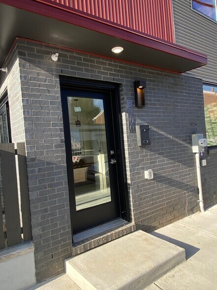 Building Photo - 3406 Conrad St