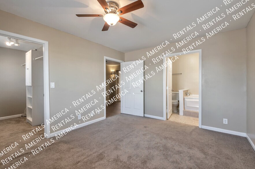 Building Photo - 2606 N Tyndall Ave