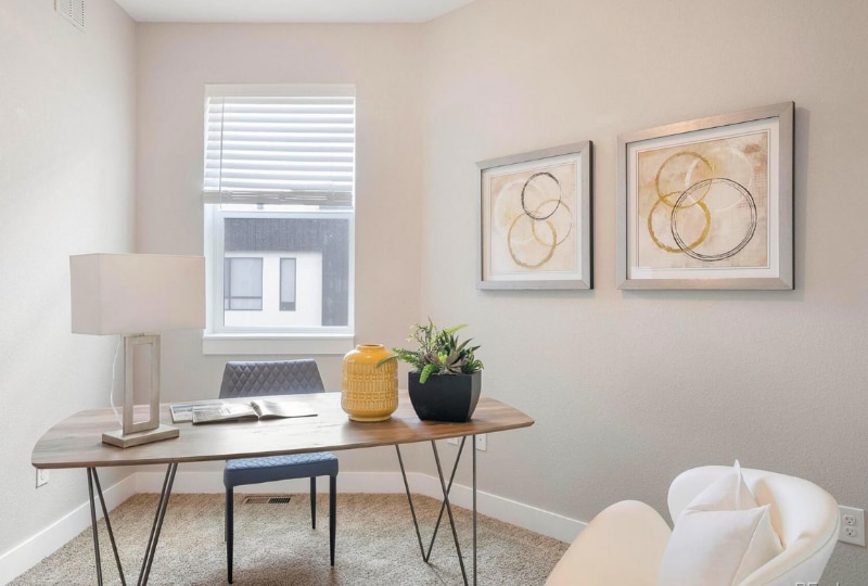 Building Photo - 3521 W 16th Ave