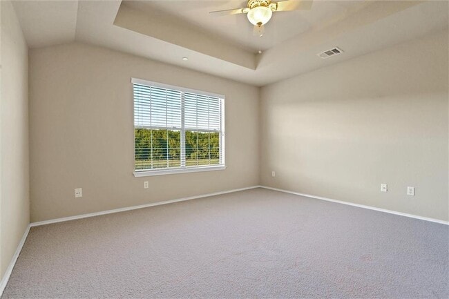 Building Photo - 9201 Brodie Ln
