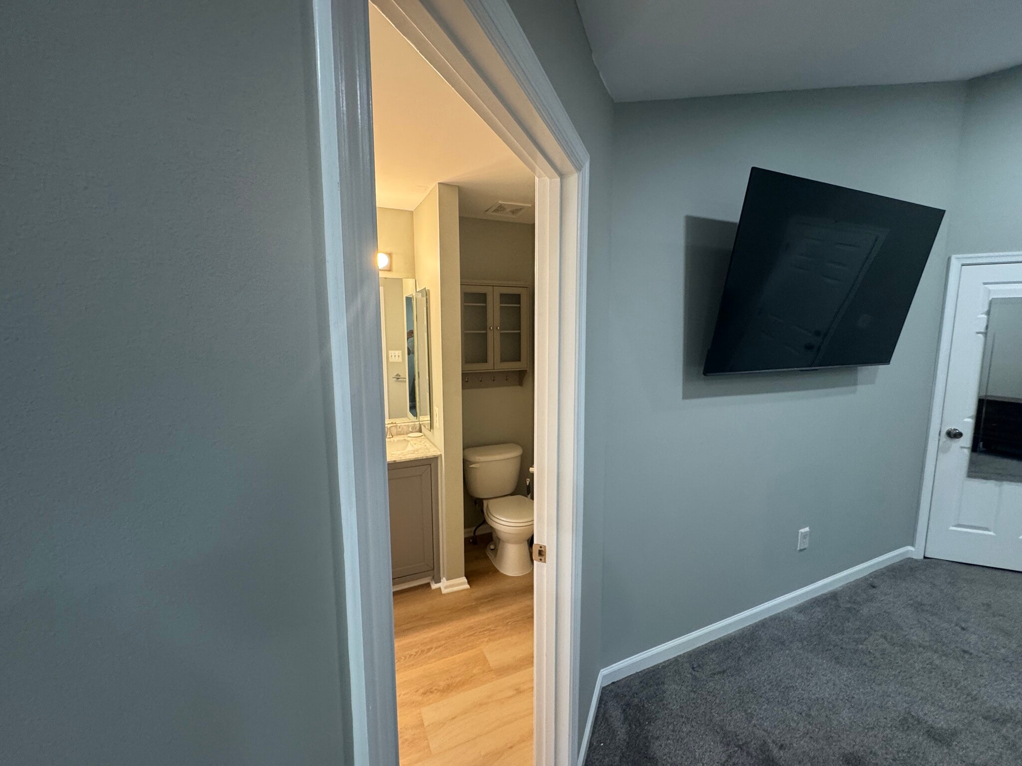 (Entrance to the bathroom) - 4113 Windflower Way