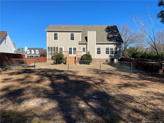 Building Photo - 6311 Nakoma Way