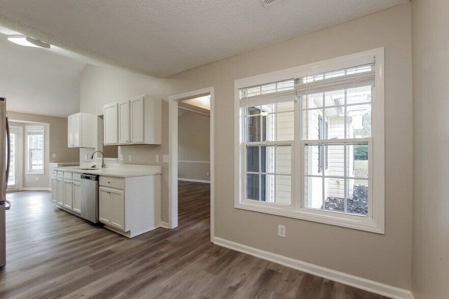 Building Photo - 2133 Millstone Ln