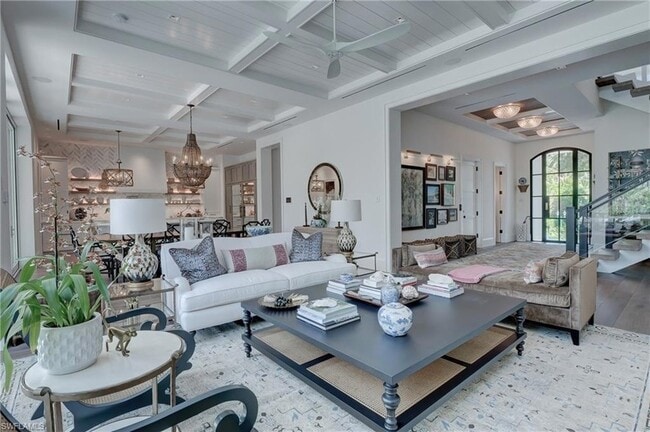 Building Photo - 2020 Gordon Dr