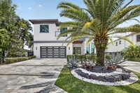 Building Photo - 334 Isle of Capri Dr