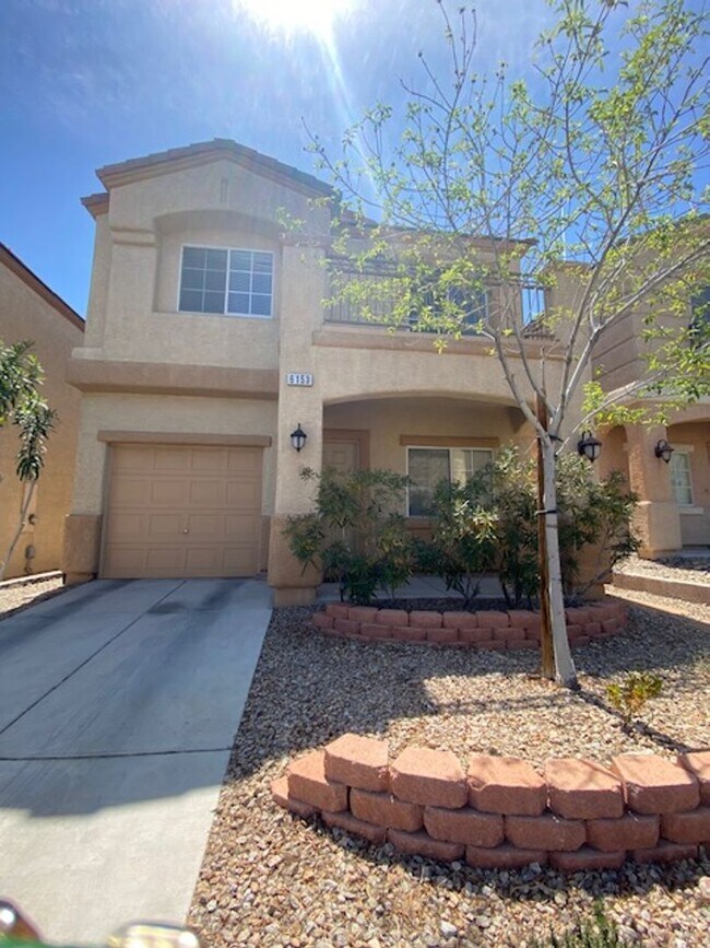 Building Photo - Very Beautiful 2 Bedroom