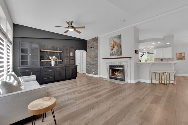Building Photo - Single-Level Living with Giant Garage & Ba...