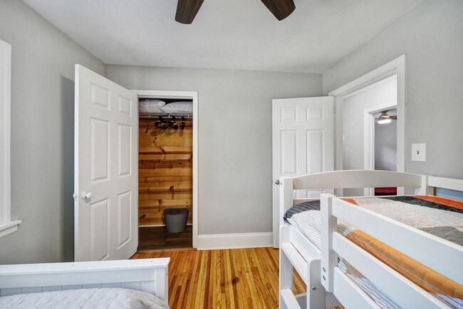 Building Photo - 6215 Robinson Church Rd