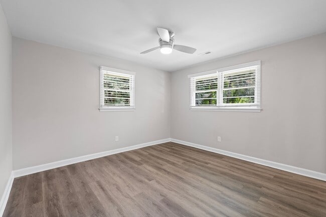 Building Photo - Charming, Newly Remodeled 3 BR, 1.5 BA Home with Fenced Yard on Large Private Lot