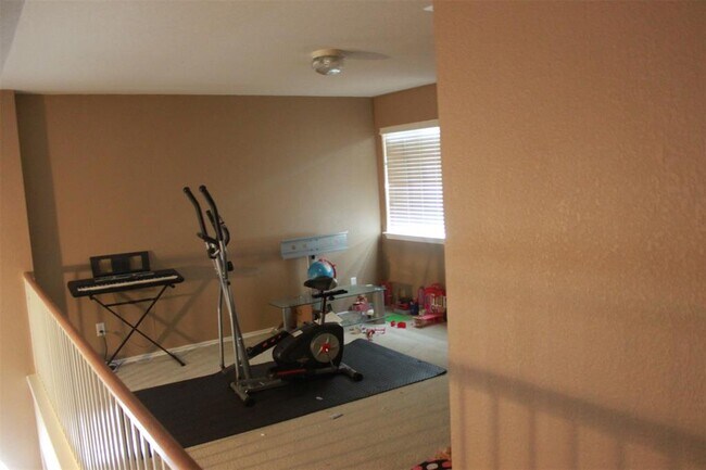 Building Photo - 3769 Castle Rock Dr